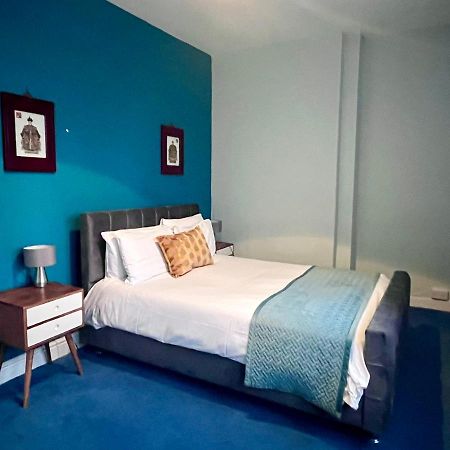 The Blue Piano Guesthouse 버밍엄 외부 사진